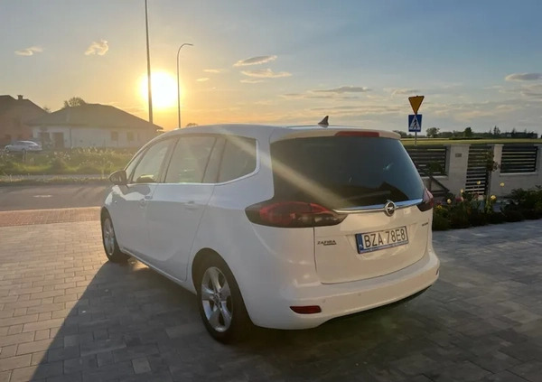 Opel Zafira cena 34900 przebieg: 190000, rok produkcji 2014 z Zambrów małe 301
